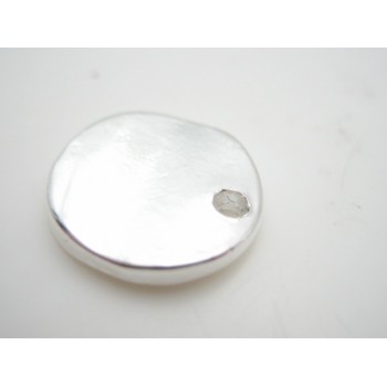 Flad bølget sølv perle 12 / 1 mm - 2 stk