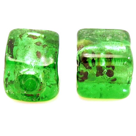 Håndlavet firkantet glas perle mørk grøn  8 / 1,5 mm - 4 stk