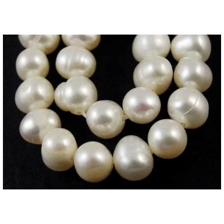 Ferskvandsperle 9-10 mm - creme hvid - 10stk
