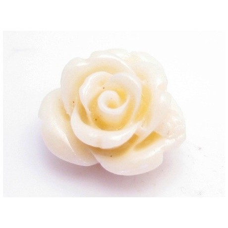 Synt. Koral rose   - råhvid 15 mm med hul - 2 stk