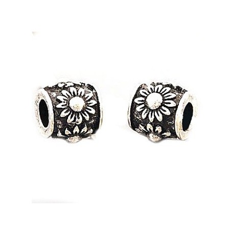 Led / Charms med blomst og sort  11 / 4,6 mm