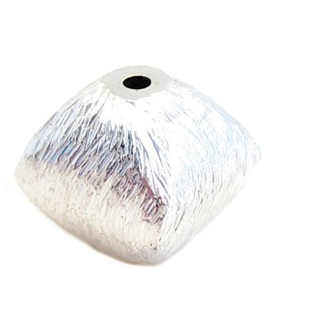 Børstet buet kube 8 / 1 mm