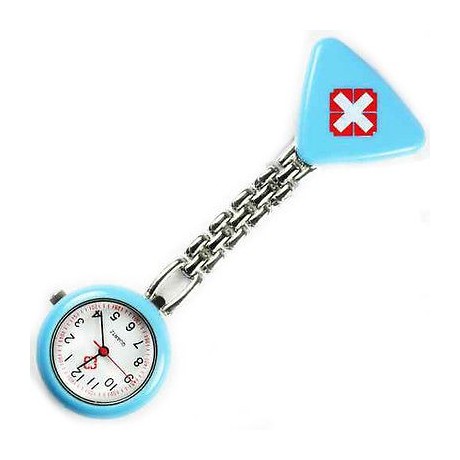 Sygeplejer ur med rødt kors blå